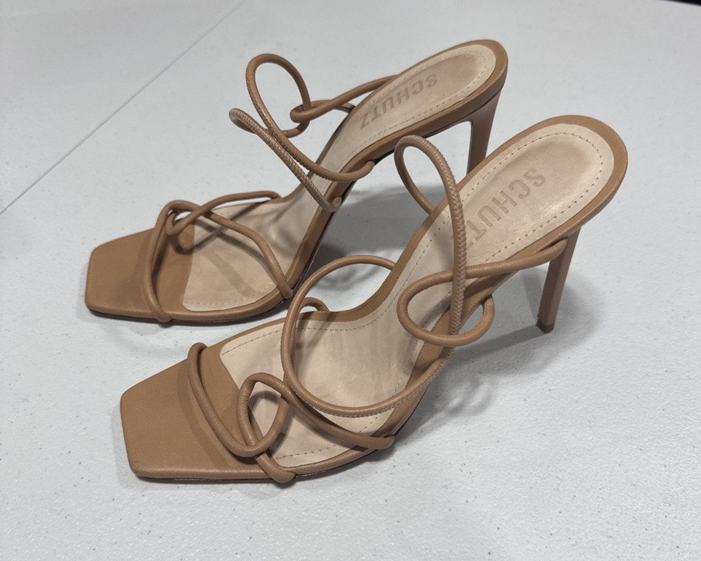 Schutz Women's Sz 9B Beige Nude Strappy Stiletto Heels Gabielle Sandals Glam